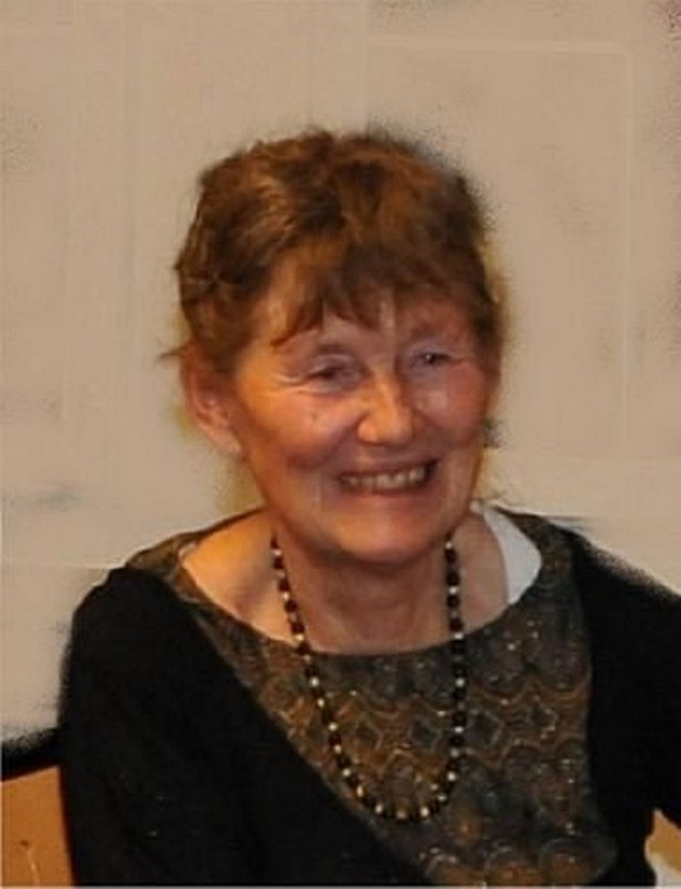 <br><br>Anne Marie Pont Buro
